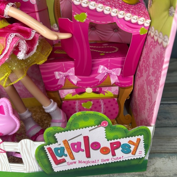 Lalaloopsy Jewel Sparkles Full Size Doll Pet Persian Cat 10th Anniversary - Picture 8 of 9